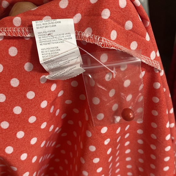 NWT Red Polka dots Midi Dress - Picture 3 of 4